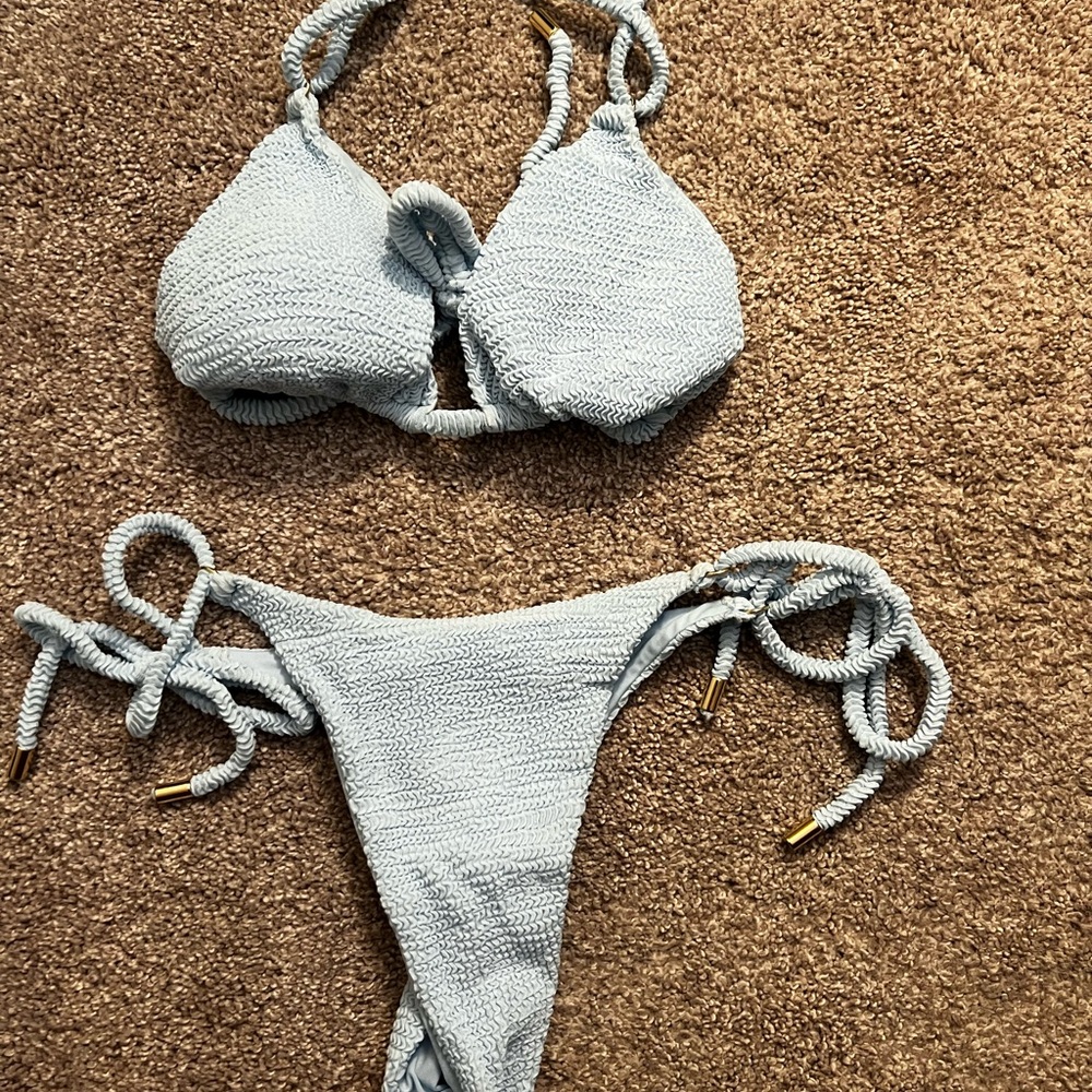 Palma Top & Bottom Thong Light Blue Bikini Set (sea mist Crinkle)